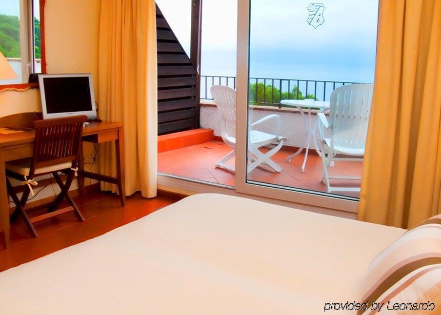 Hotel Sant Roc Calella De Palafrugell Zimmer foto